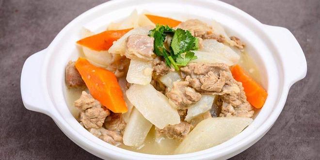 把的香料是大忌四个关键让汤清肉烂！麻将胡了游戏制作好吃的清炖牛腩大(图3)